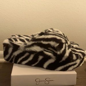 Jessica Simpson Slippers
